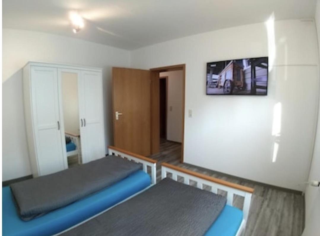Exklusive Ferienwohnung Mit Terasse Und Garten In Einbeck, Zentrum! Neu!! Buitenkant foto